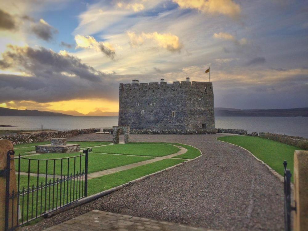 Mingary Castle - Restaurant With Rooms Kilchoan Eksteriør bilde